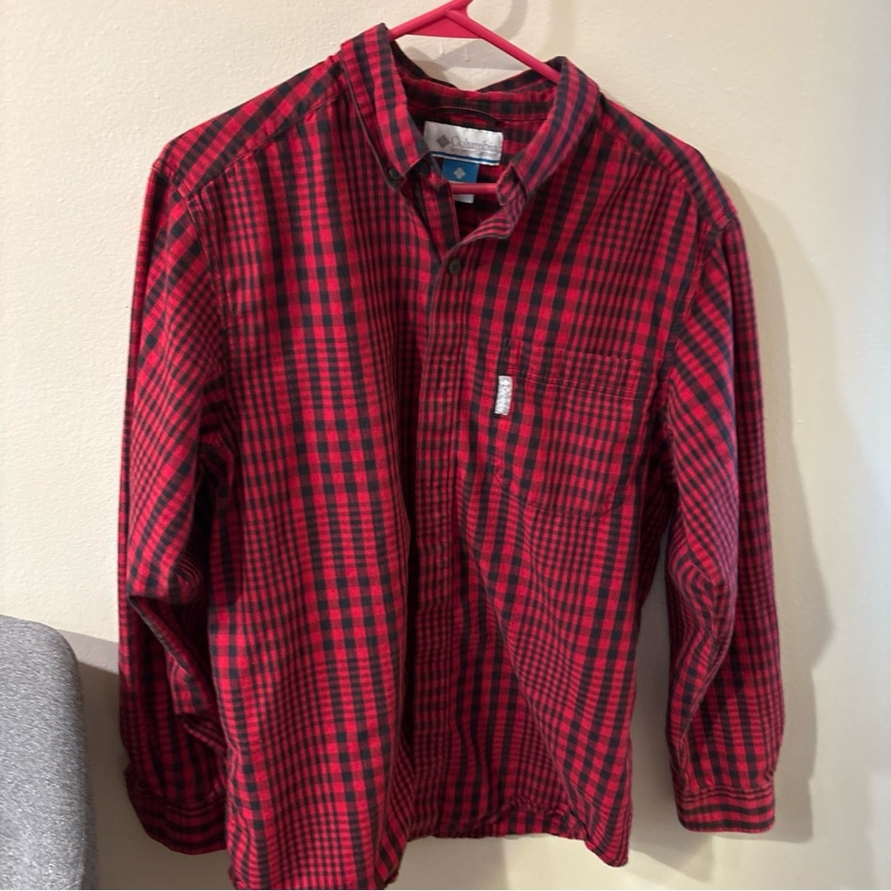 Columbia Red and Black Plaid Men's Shirt